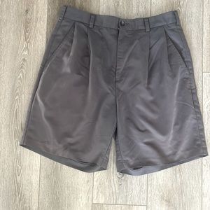 IZOD Golf Shorts Blue Men’s Sz 34